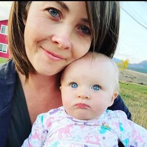 Meet your Posher, Whitney